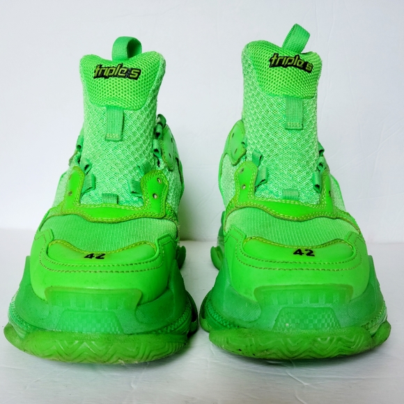 BALENCIAGA Green Triple S Sneakers Size 42 - Picture 7 of 10